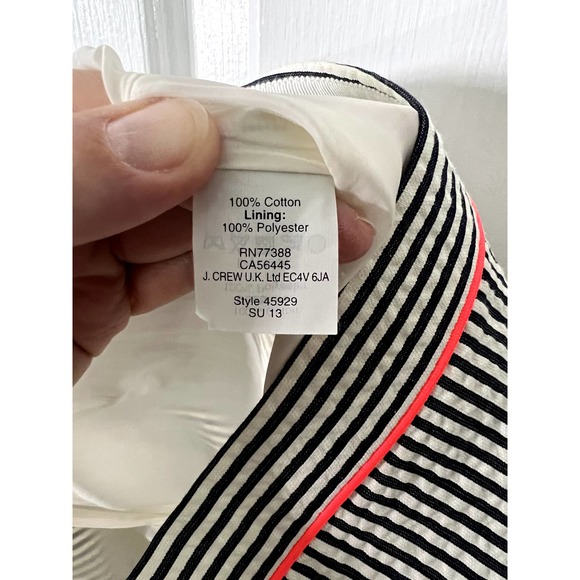 J. Crew Seersucker No. 2 Pencil Skirt size 10 - Picture 4 of 4